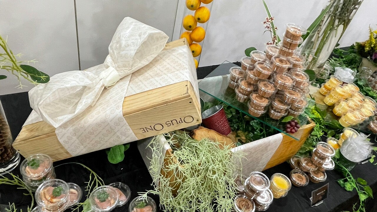 NEO DINING.|調理見習い・調理補助の求人画像1枚目