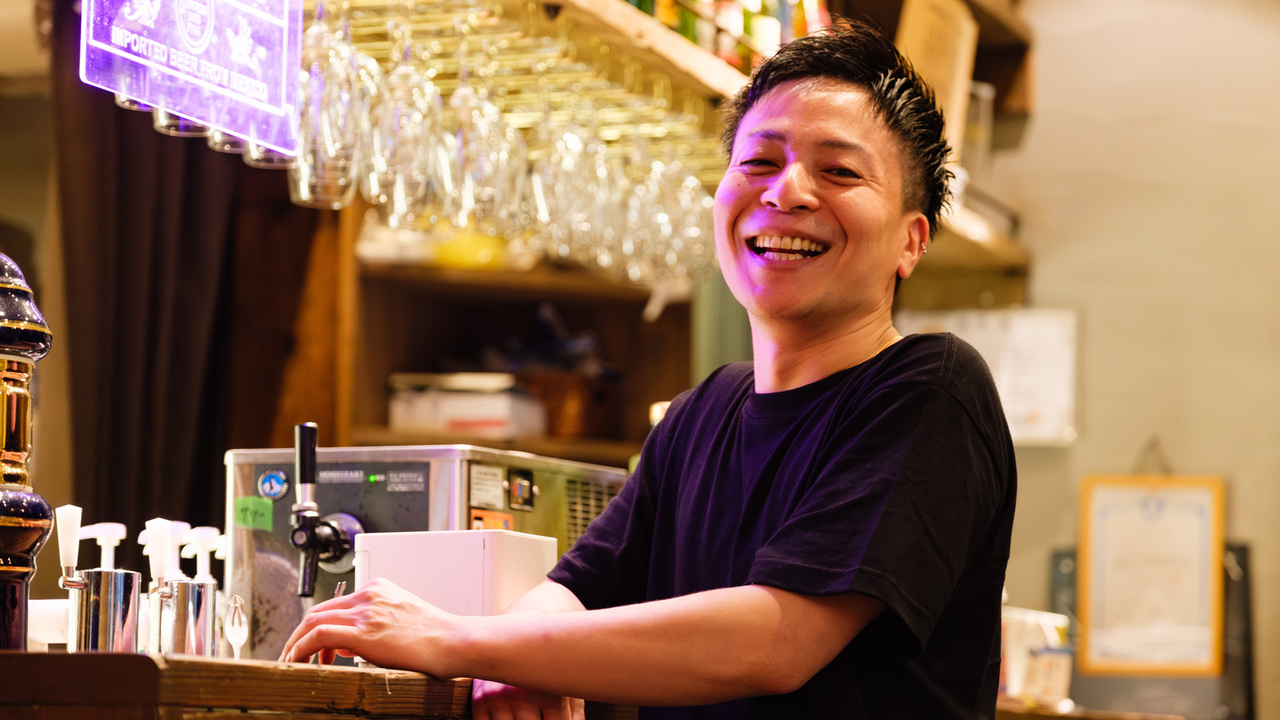 近江牛ステーキとがぶ飲みワイン ニクバルモダンミール大津店|キッチンスタッフの求人画像1枚目