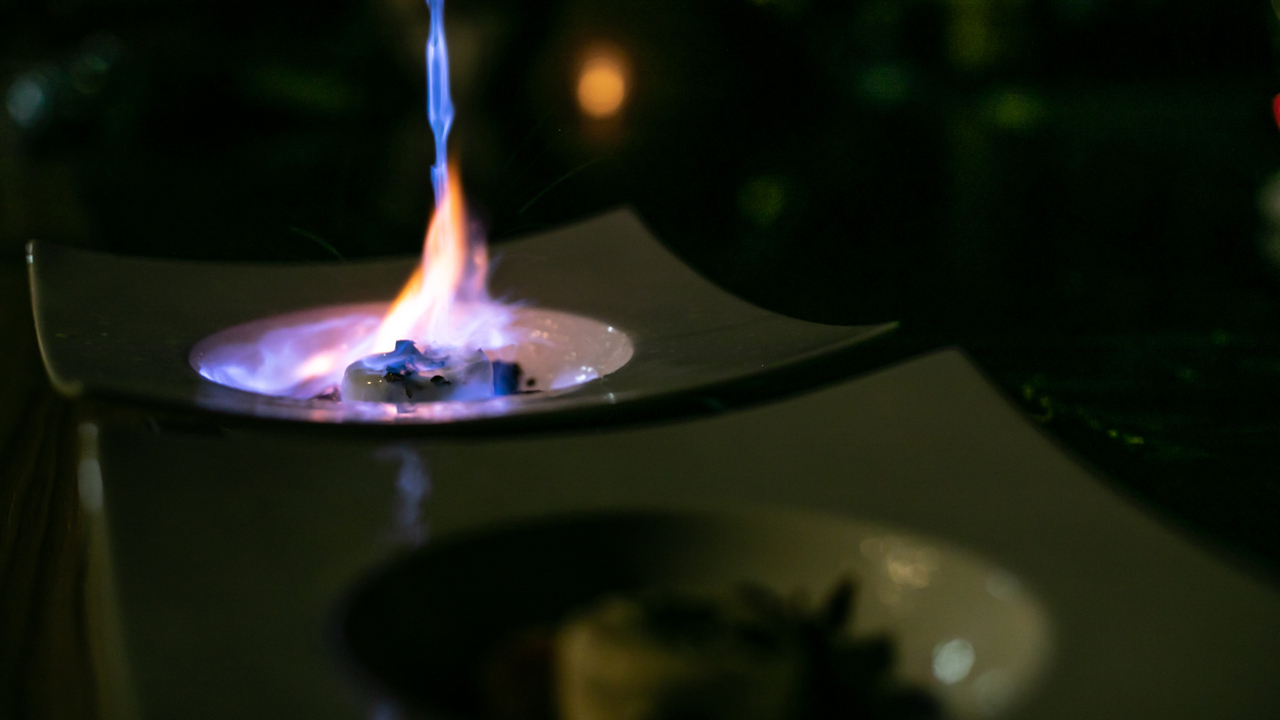 89［ハチキュー］|料理長・料理長候補の求人画像1枚目