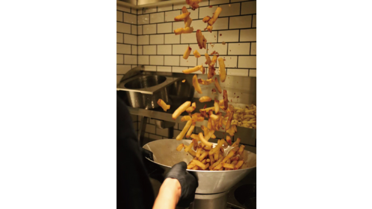 DE FRITES STAAN|営業管理職・経営幹部の求人画像4枚目