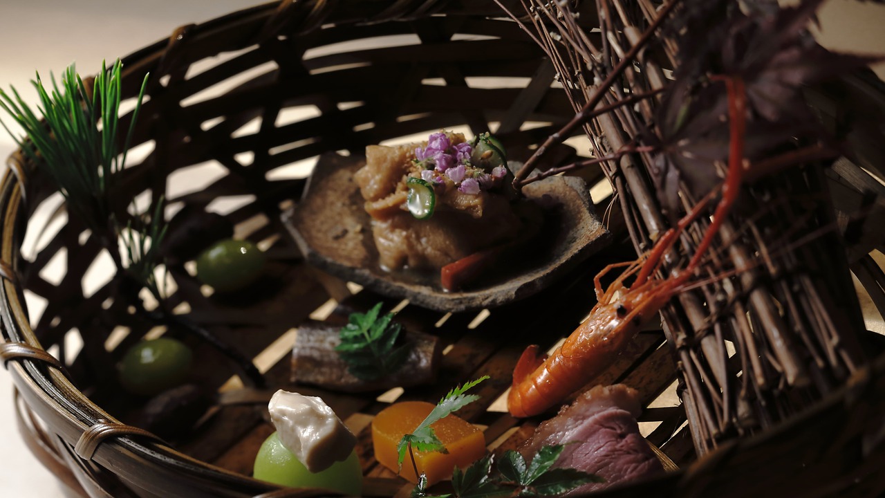 旅籠 八...|料理長・料理長候補の求人画像3枚目