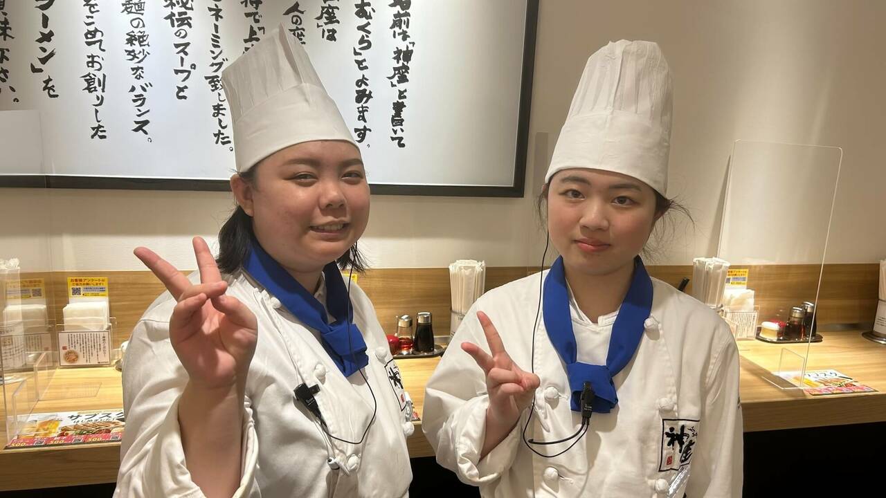 どうとんぼり神座|レストランサービス・ホールスタッフの求人画像2枚目