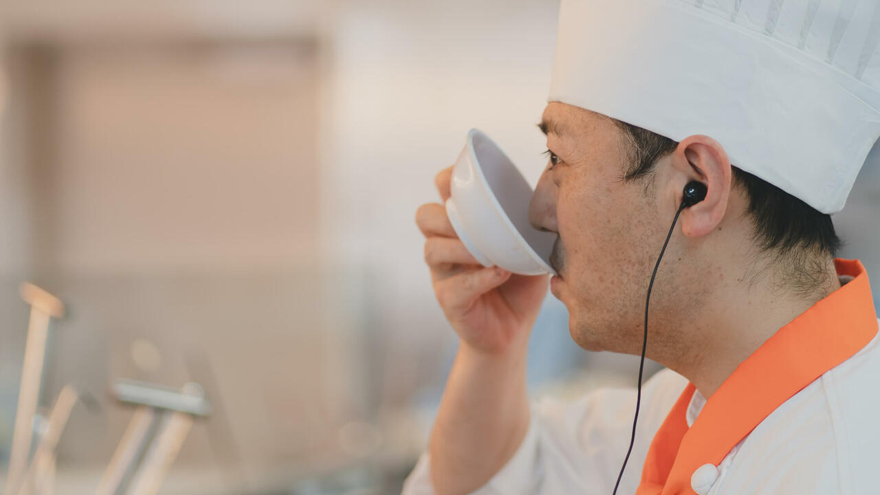 どうとんぼり神座|調理見習い・調理補助の求人画像3枚目