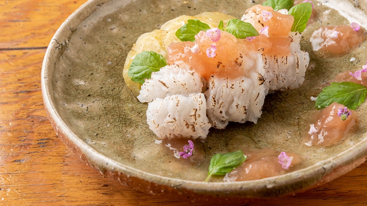 和食とお酒 きいろ 青山店|レストランサービス・ホールスタッフの求人画像1枚目