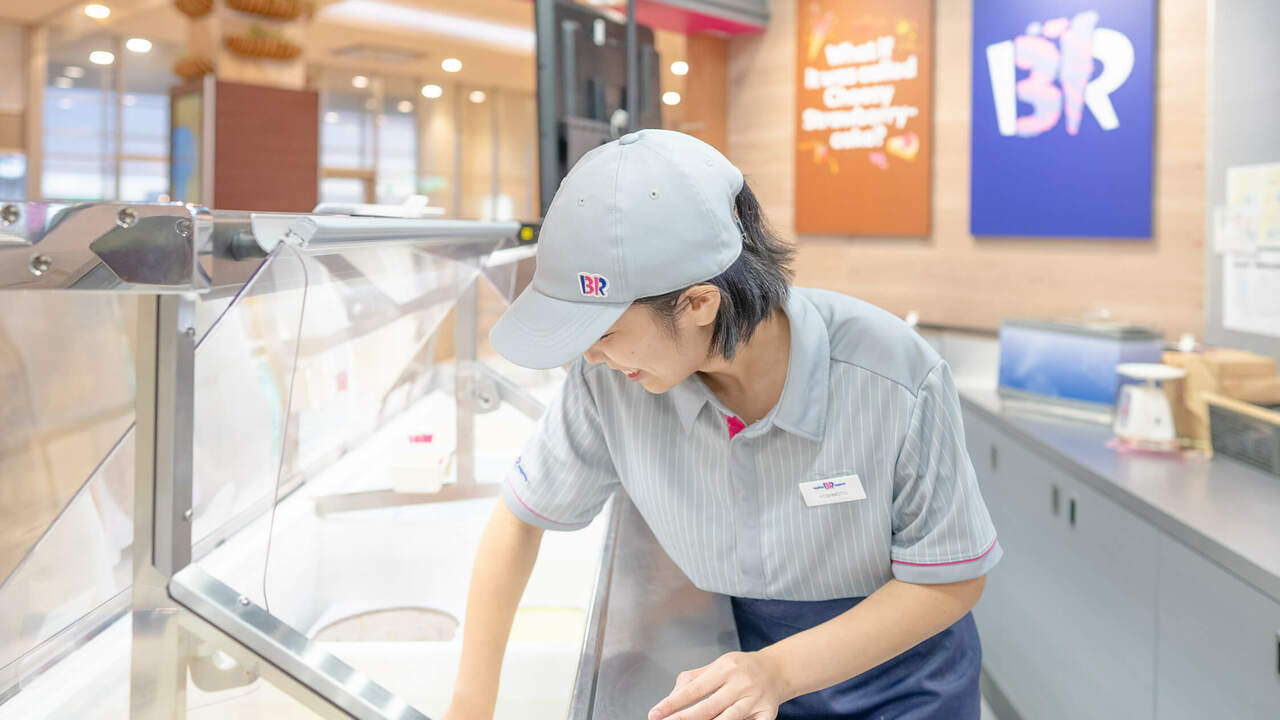 サーティワン イオン大野城店 ファストフード, その他(料理ジャンル) | エリアマネージャー)の求人の写真