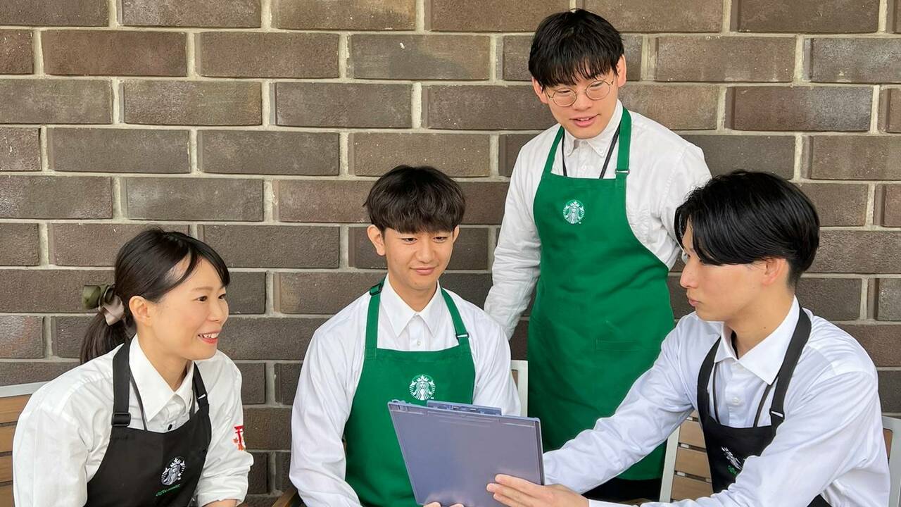 Book&Cafe(スターバックス)|店長・店長候補の求人画像1枚目