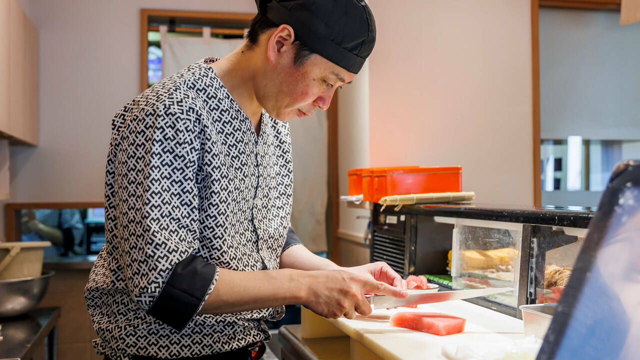 回転寿司みさき|料理長・料理長候補の求人画像2枚目