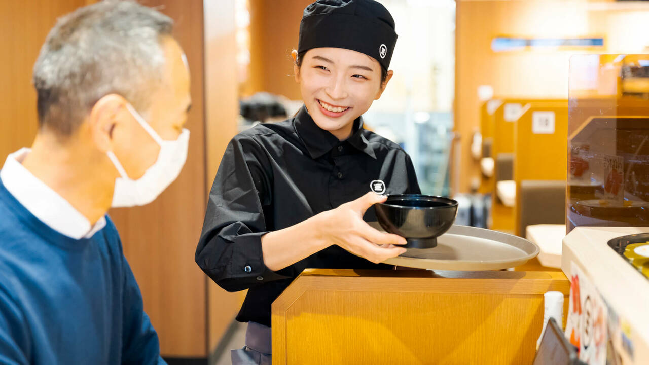 回転寿司みさき|寿司職人の求人画像1枚目