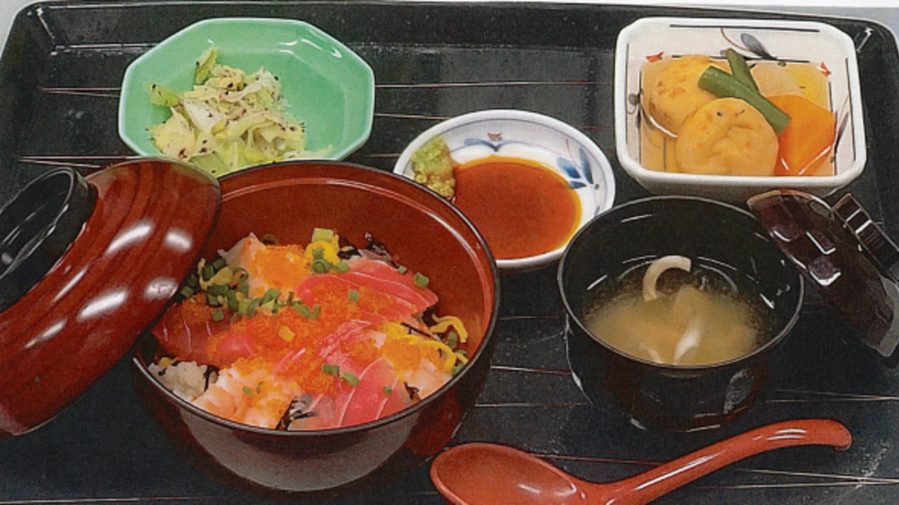 シニア向け分譲マンションレストラン|料理長・料理長候補の求人画像2枚目