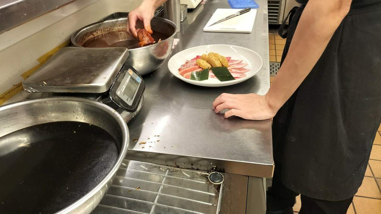 焼肉 ばんり|レストランサービス・ホールスタッフの求人画像3枚目
