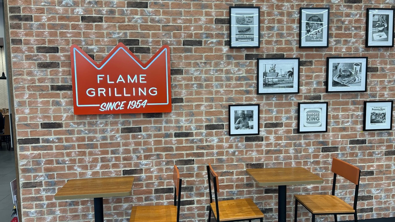 バーガーキング バーガーキング　栄広小路店 ファストフード, ファミレス | 店長・店長候補)の求人の写真 4枚目