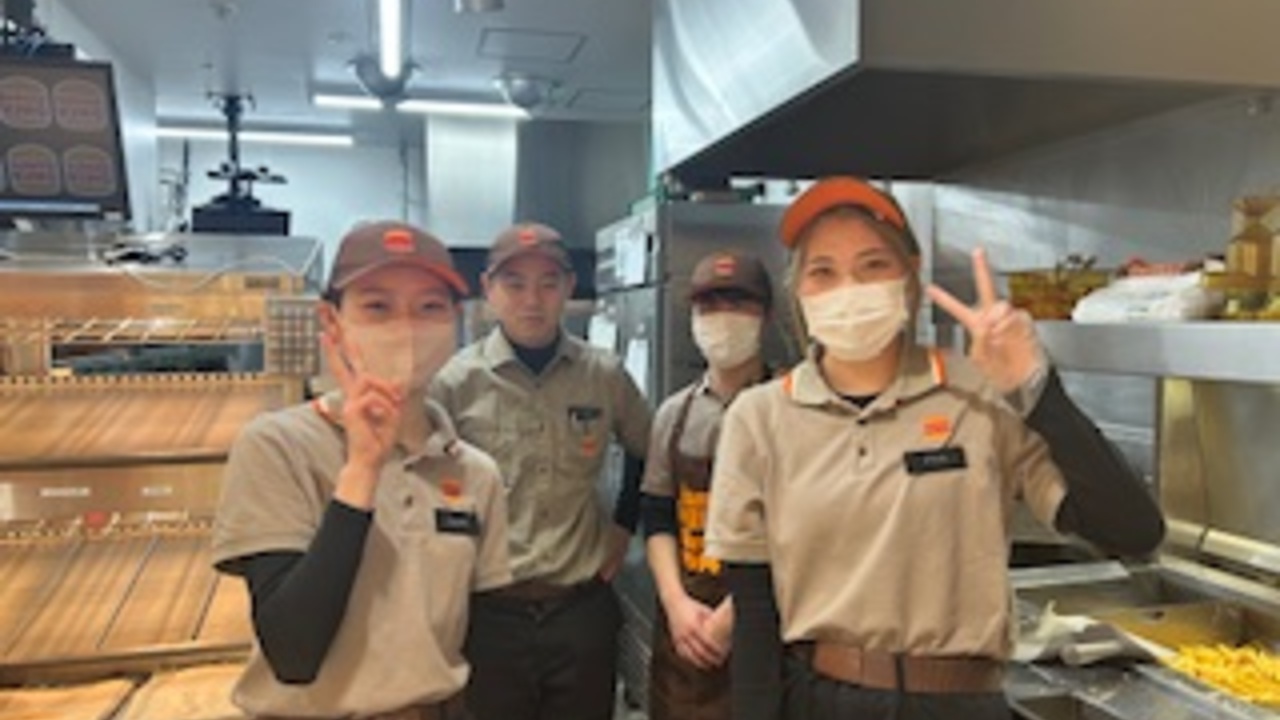 バーガーキング|レストランサービス・ホールスタッフの求人画像1枚目