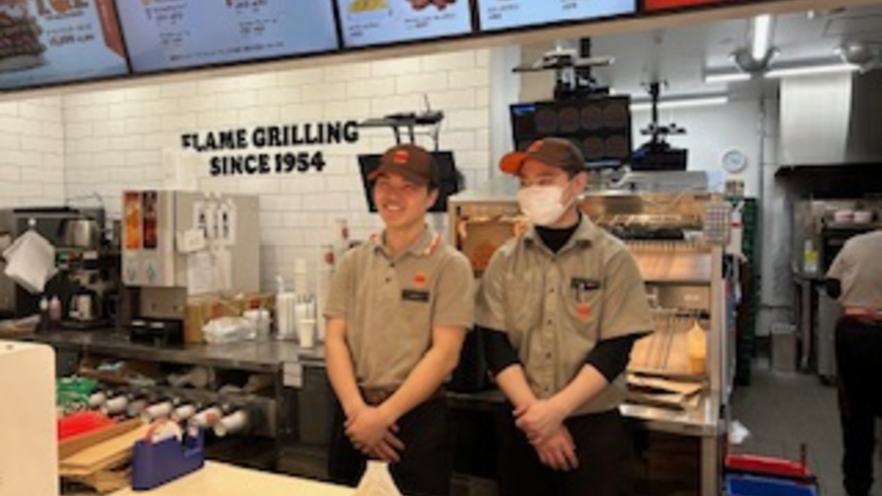 バーガーキング|レストランサービス・ホールスタッフの求人画像3枚目