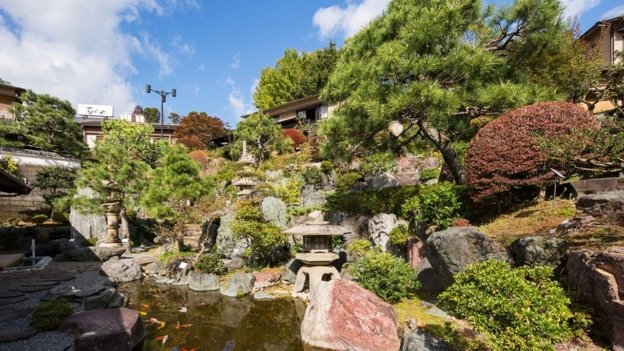 石のや 伊豆長岡 ラグジュアリーホテル, 旅館・温泉 | 宿泊部門 | マネージャー・支配人・副支配人・女将)の求人の写真 2枚目