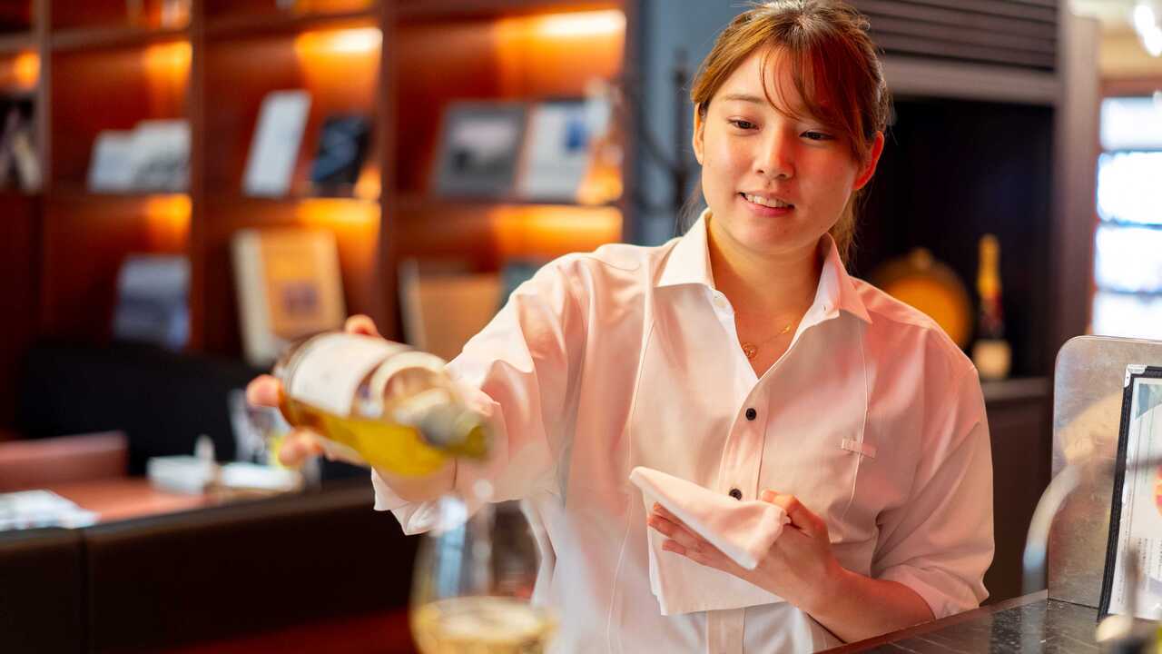 8th sea oysterbar|レストランサービス・ホールスタッフの求人画像4枚目