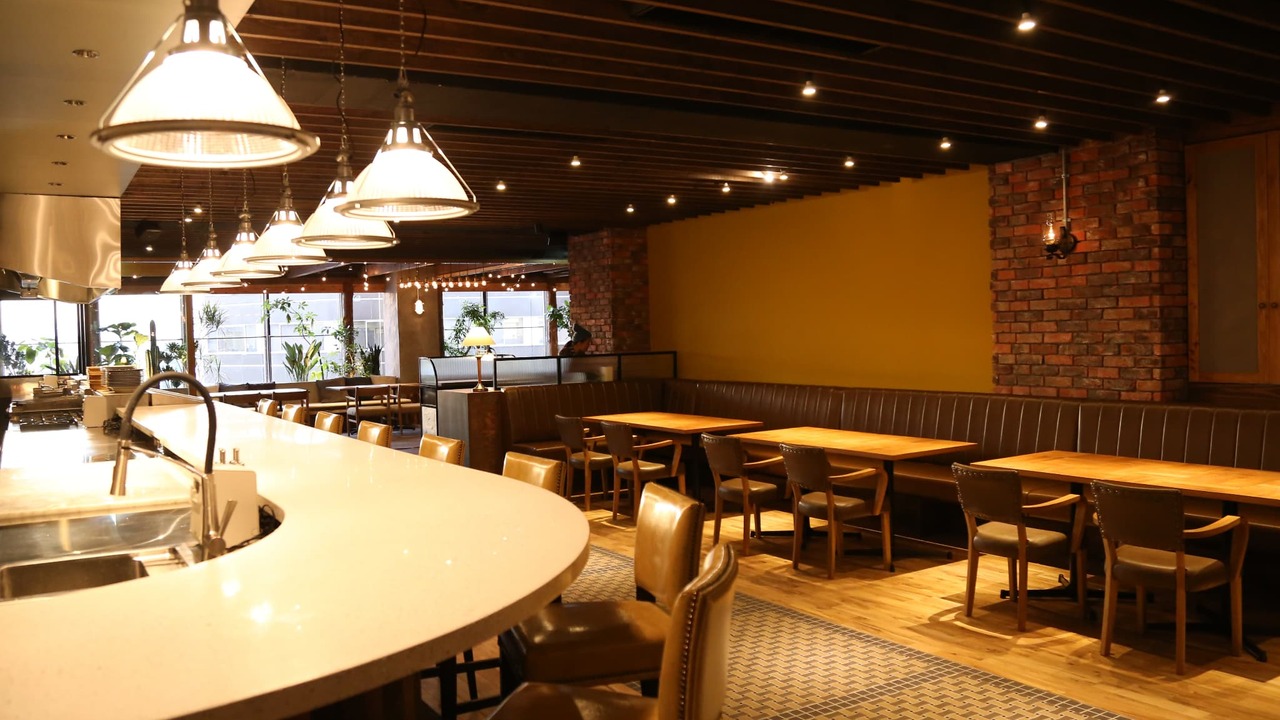 GRILL DINING＆WINE 金山テラス|料理長・料理長候補の求人画像2枚目