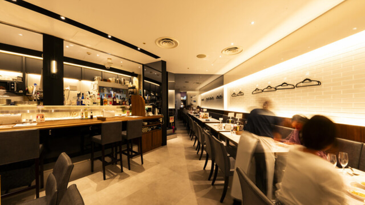 8th sea oysterbar|レストランサービス・ホールスタッフの求人画像3枚目