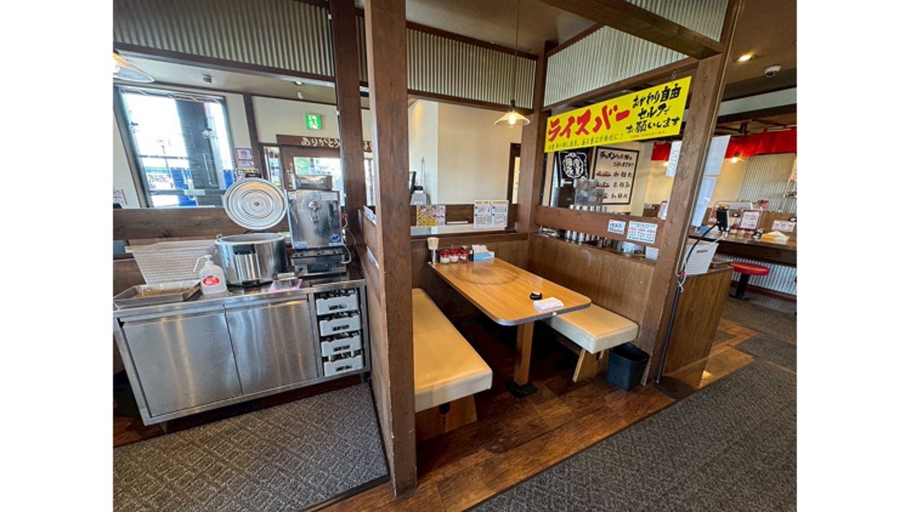 太田商店|レストランサービス・ホールスタッフの求人画像1枚目