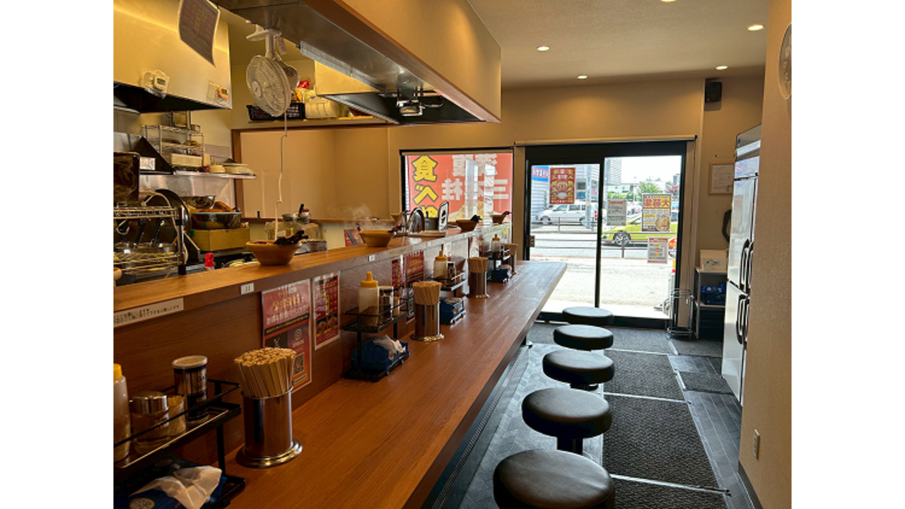 株式会社First step-ラーメン ぶた壱-レストランサービス・ホールスタッフ 3枚目