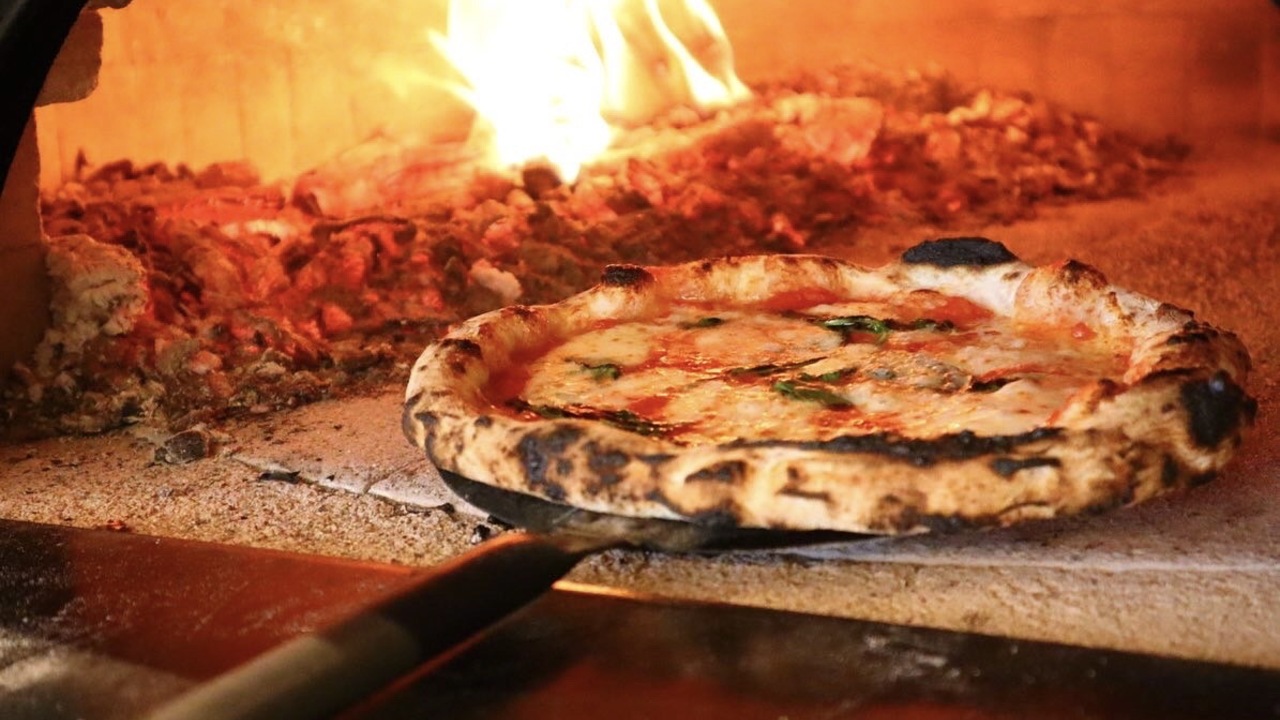 pizza marumo|キッチンスタッフの求人画像1枚目