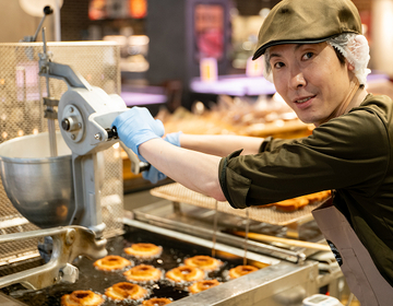 JACK IN THE DONUTS 大阪駅近くに新店を2025年11月OPEN予定！(飲食店 / カフェ, ベーカリー・ブーランジェリー | キッチンスタッフ)の求人の写真 1