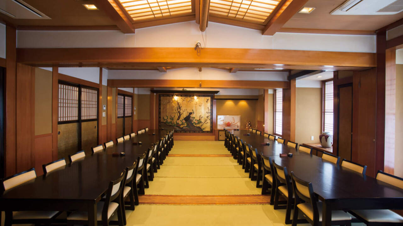 せんざん本店|料理長・料理長候補の求人画像1枚目