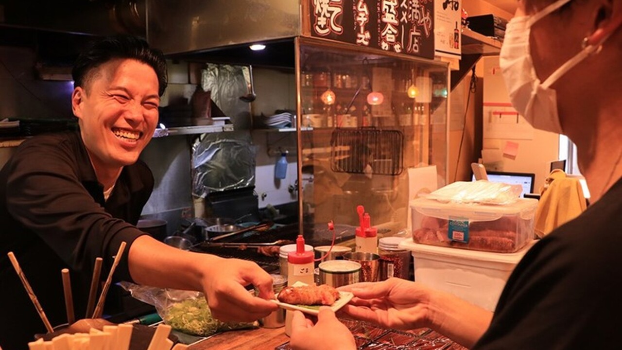 藁焼きと熟成肉 藁蔵 ～wakura～ |レストランサービス・ホールスタッフの求人画像1枚目