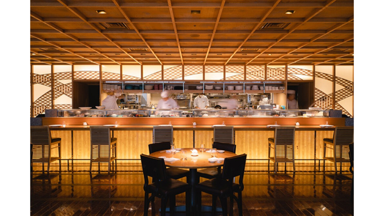 NOBU TOKYO|レストランサービス・ホールスタッフの求人画像2枚目