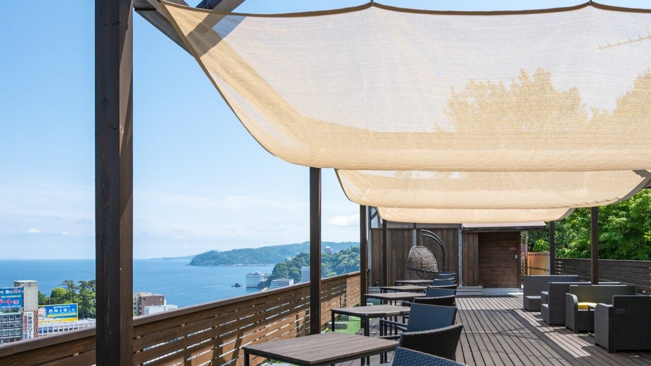 レクトーレ 熱海小嵐 リゾートホテル, 旅館・温泉, その他ホテル | 宿泊部門 | マネージャー・支配人・副支配人・女将)の求人の写真 2枚目
