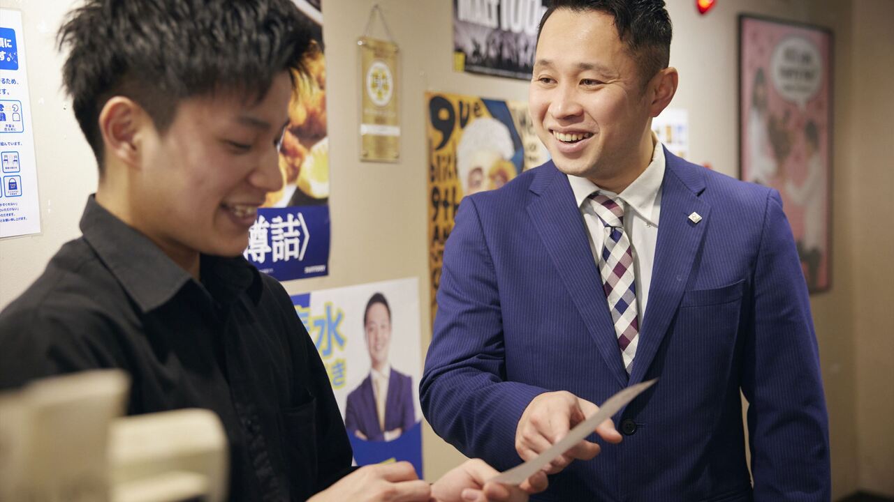 焼肉　ホルモンセンター|店長・店長候補の求人画像1枚目
