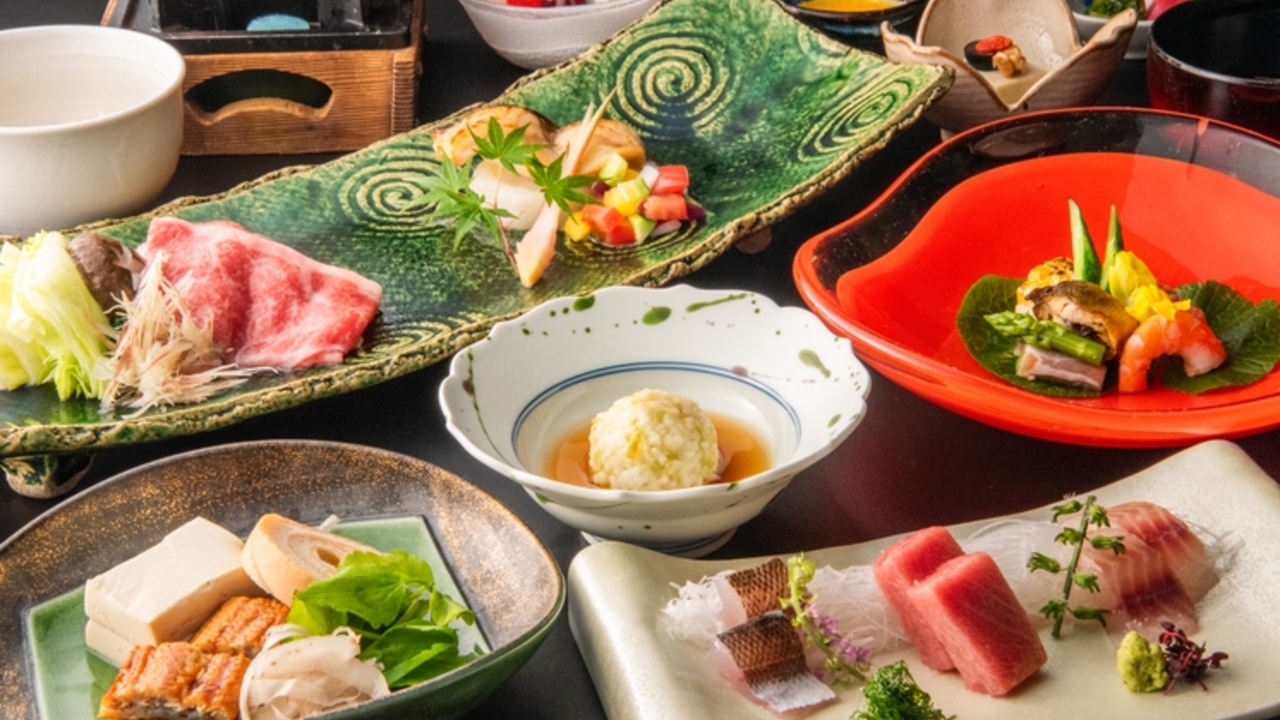 楽山やすだ|料理長・料理長候補の求人画像1枚目