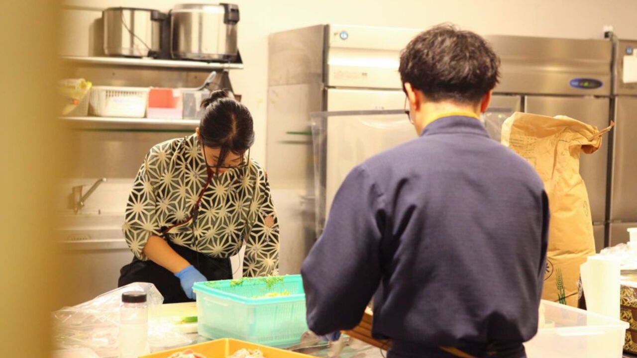 ジャパニーズ ビュッフェダイニング 伝|キッチンスタッフの求人画像2枚目