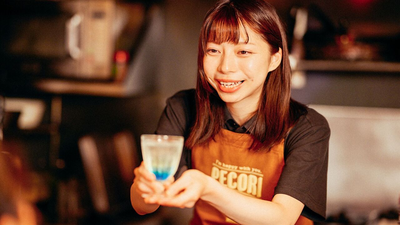 洋風居酒屋 ペコリ|レストランサービス・ホールスタッフの求人画像1枚目