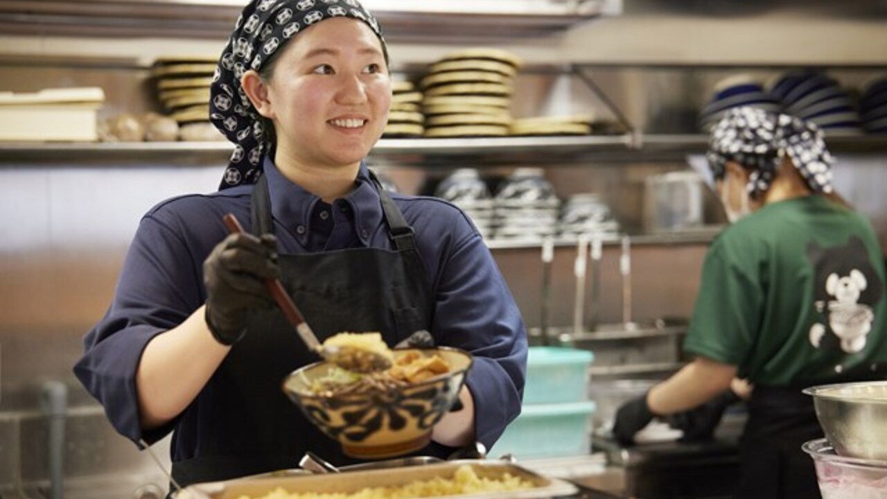 最上製麺 岐阜本店 うどん・そば | 調理見習い・調理補助)の求人の写真 1枚目