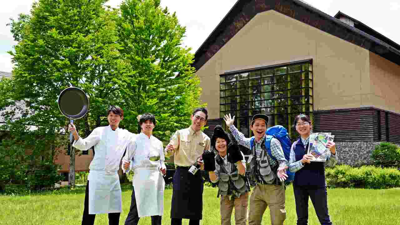 トヨタ白川郷自然學校|フロントスタッフの求人画像3枚目