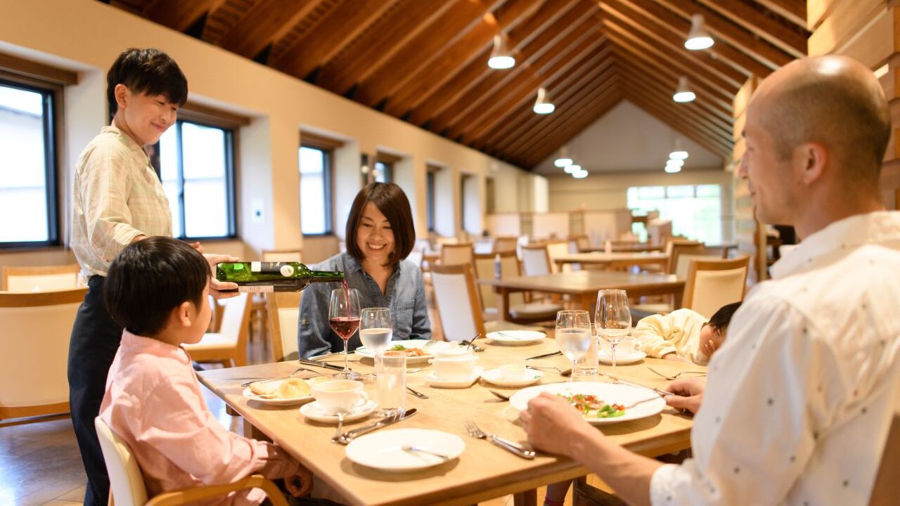 トヨタ白川郷自然學校 ホテル・旅館 | 宿泊全般)の求人の写真 1枚目