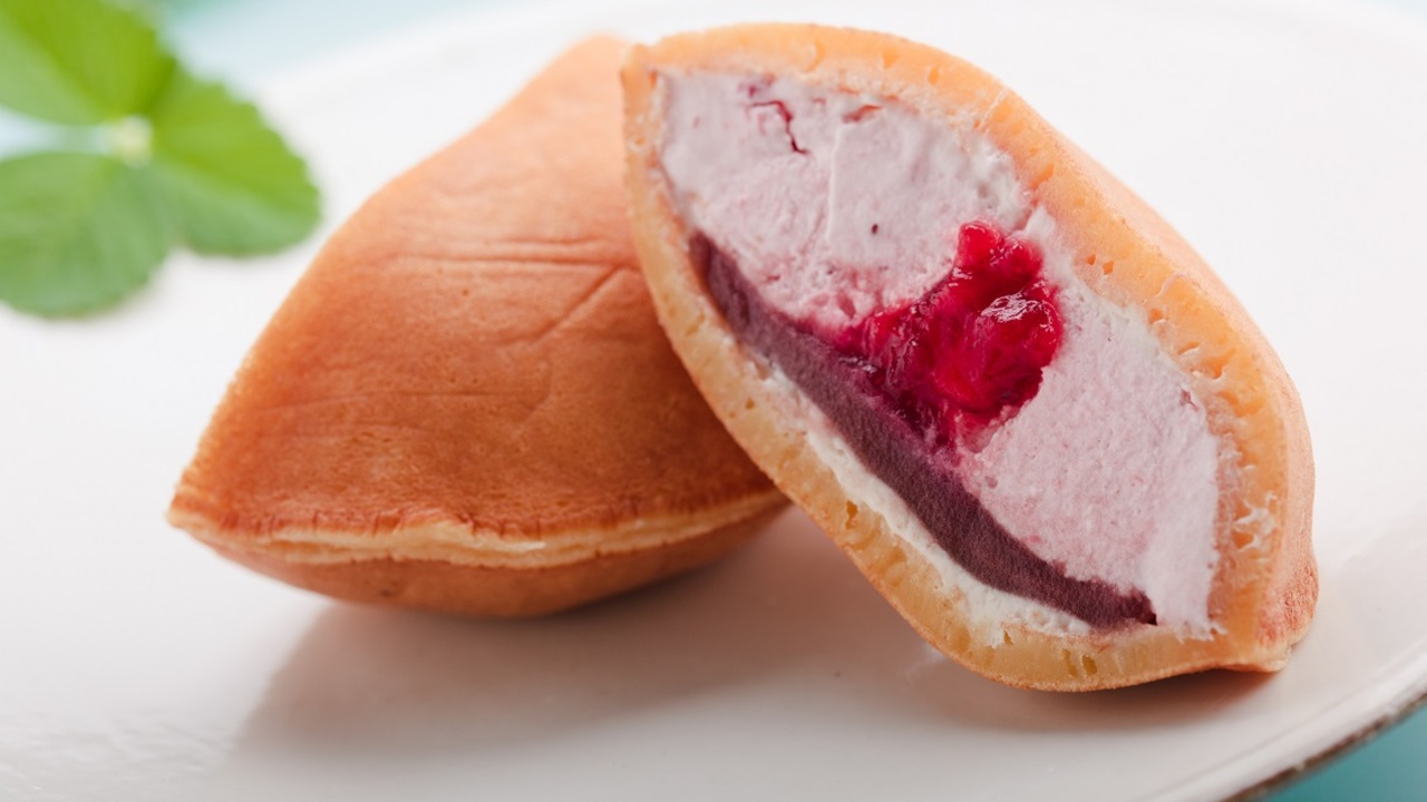 あまおう苺加工販売所 伊都きんぐ マイング店 その他(料理ジャンル) | 販売スタッフ)の求人の写真 4枚目