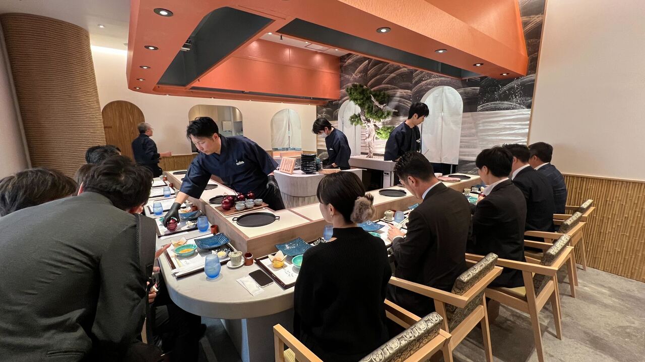 いきなり！ステーキ|キッチンスタッフの求人画像2枚目