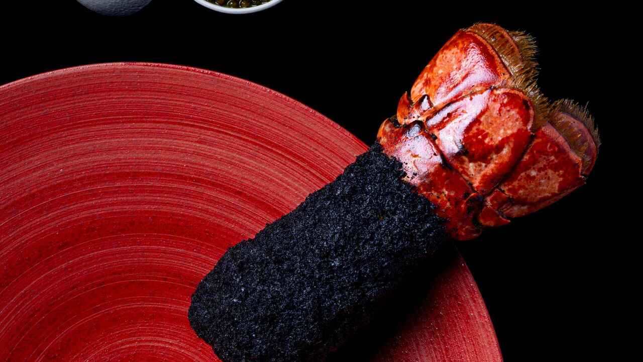 Maison KEI|料理長・料理長候補の求人画像1枚目