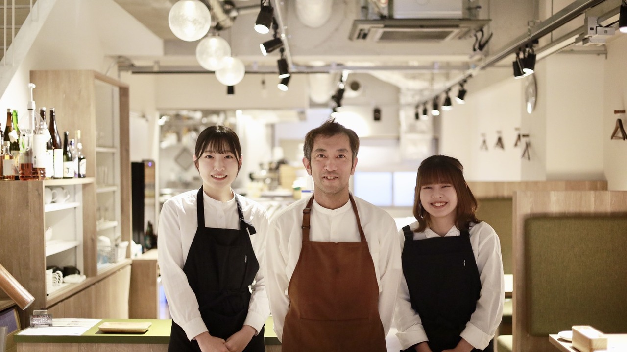 コモンダイニング|店長・店長候補の求人画像1枚目
