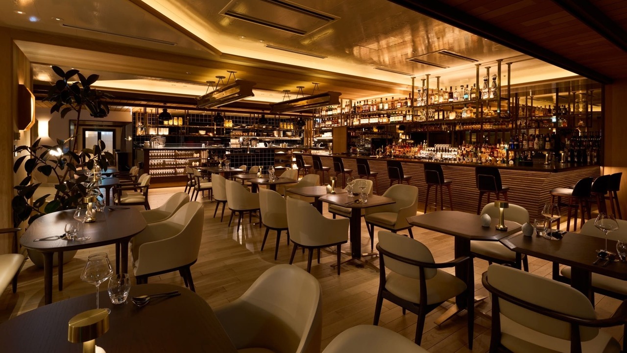 STELLAR WORKS Restaurant & Bar|キッチンスタッフの求人画像1枚目