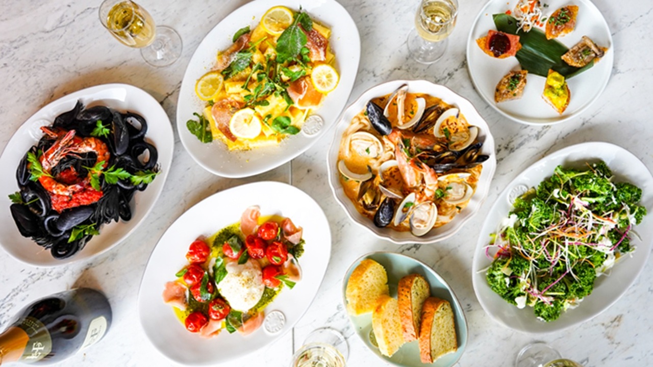 Coronial Beach 横浜みなとみらいハンマーヘッド店 洋食・西洋料理, 創作・ダイニングバー | キッチンスタッフ)の求人の写真 3枚目