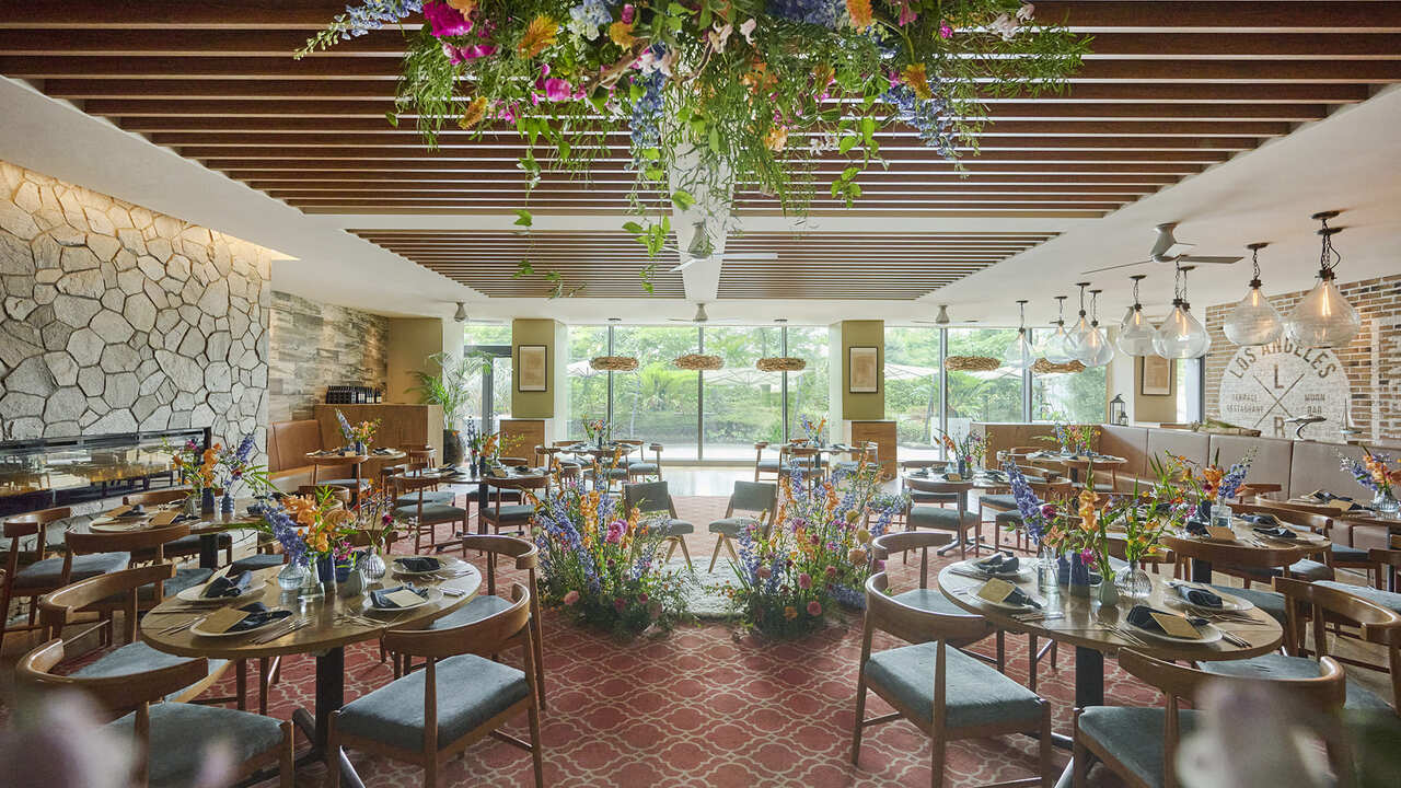 Los Angeles balcony Terrace Restaurant & Moon Bar イタリアン, 洋食・西洋料理 | ウェディングプランナー)の求人の写真 3枚目