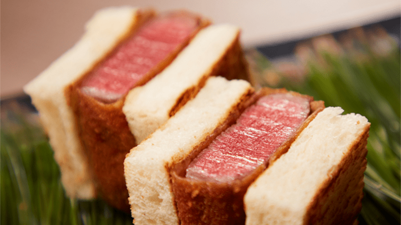 焼肉 うし松|キッチンスタッフの求人画像1枚目