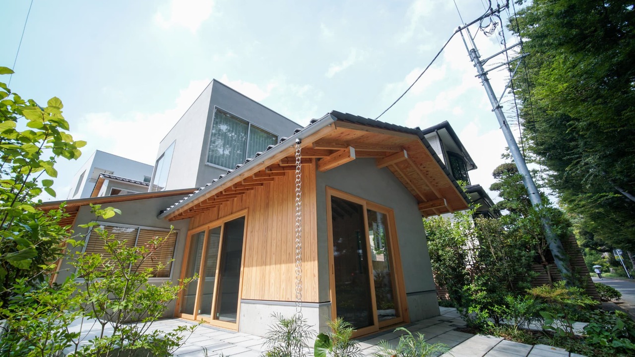 氷川町屋カフェ カフェ | 販売スタッフ)の求人の写真
