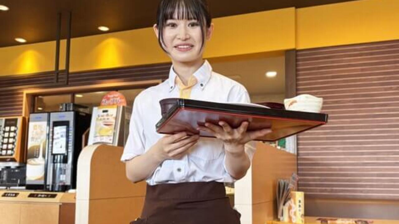 ジョイフル 諌早店 ファミレス | 店長・店長候補)の求人の写真 1枚目