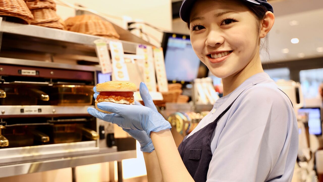 モスバーガー アルプラザ長浜店 ファストフード | 店長・店長候補)の求人の写真 2枚目