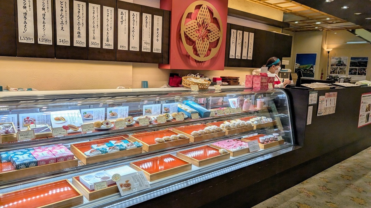 あまおう苺加工販売所 伊都きんぐ 天神店 その他(料理ジャンル) | 店長・店長候補)の求人の写真 3枚目