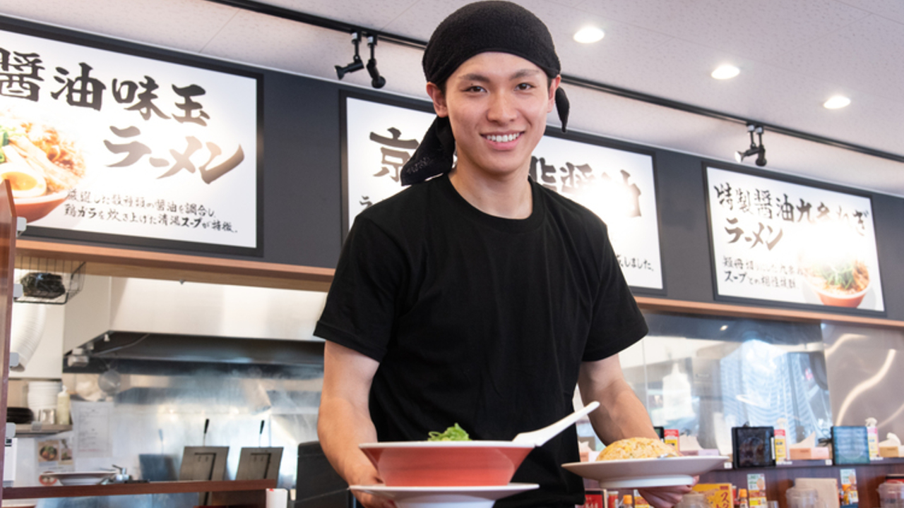 魁力屋|レストランサービス・ホールスタッフの求人画像1枚目