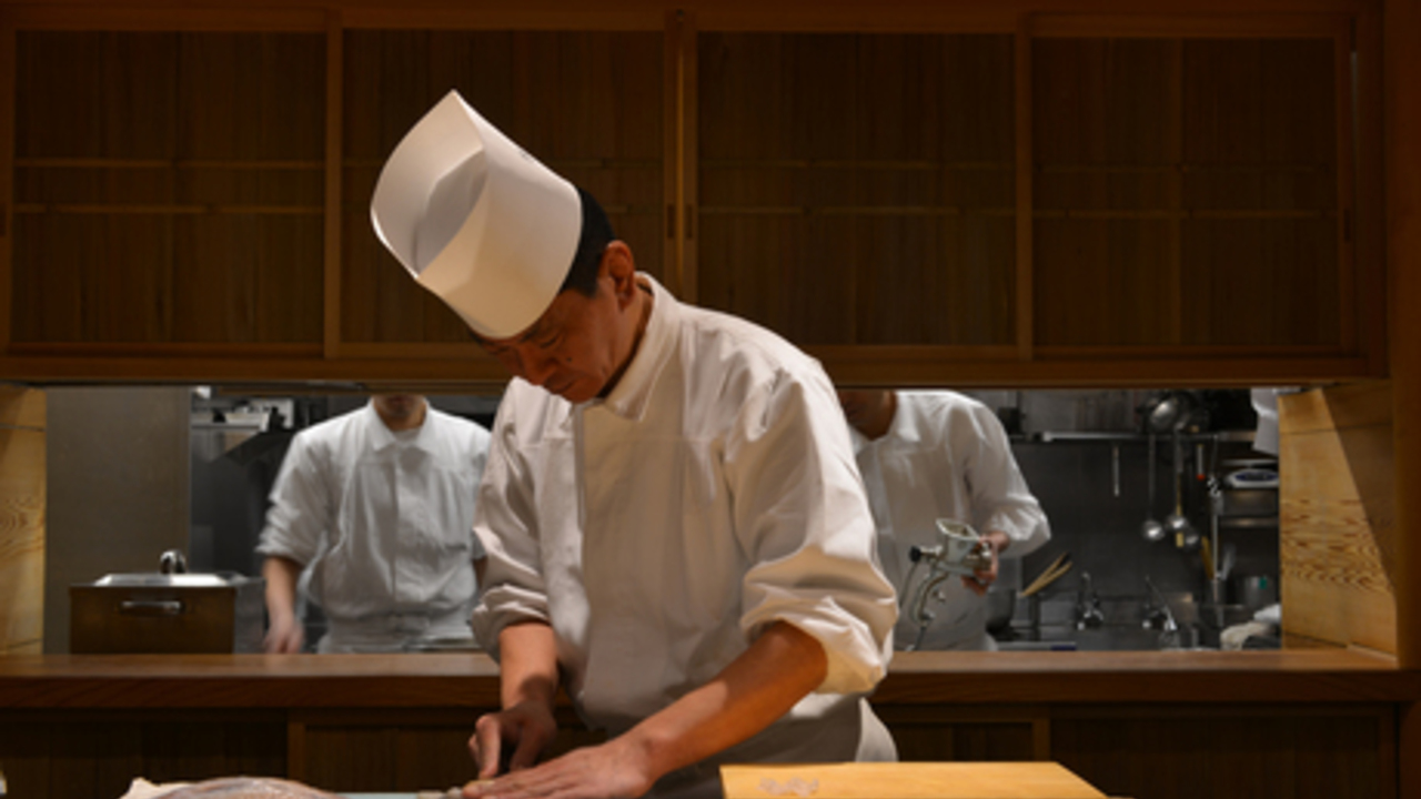 韻松亭|料理長・料理長候補の求人画像2枚目
